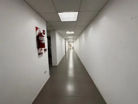 Oficina en Alquiler en San Isidro, $ 650.000