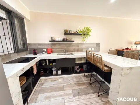 Depto Tipo Casa en Venta en La Plata, USD 270.000