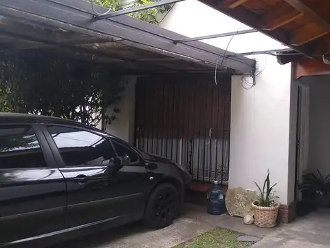 Jorge nº 345 e/Martin Rodriguez y Quintana