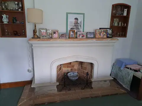 Casa en Venta con 4 cocheras