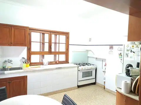 Casa en Venta en City Bell [Cod: 901]