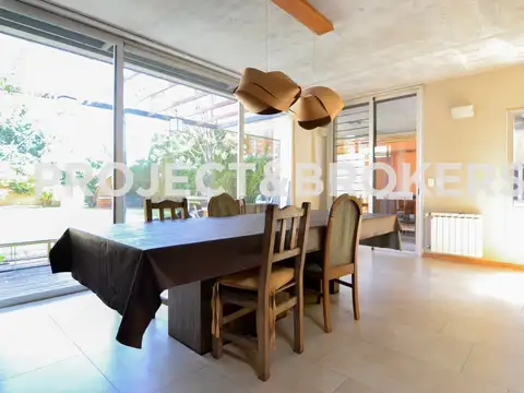 Casa en Venta en Castelar Norte, USD 330.000