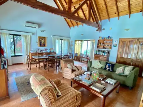 Casa en Venta de 4 dormitorios