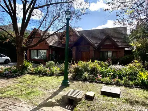 Av. Patricias Argentinas 100