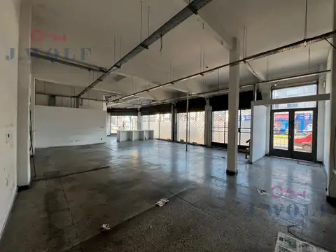 Libertad y Ruta 8 al 4200