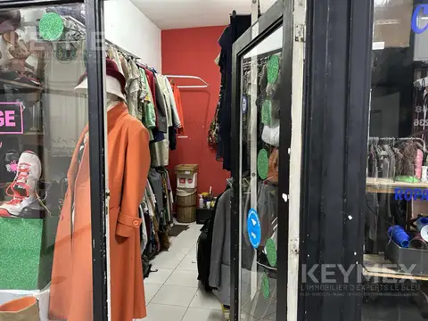 LOCAL VENTA AV LIBERTADOR 2300 OLIVOS GALERIA 9 m2