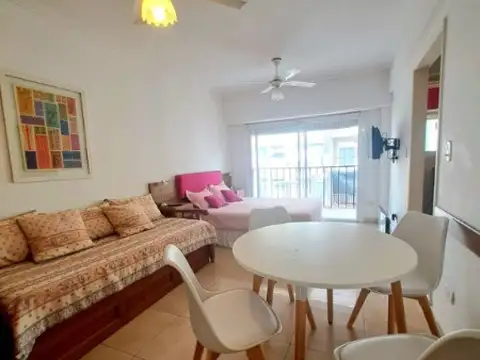 Departamento en alquiler temporal en Plaza Colon