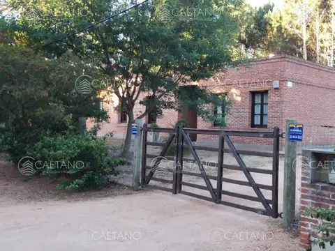 Venta casa con gran terreno, Pinares, Punta del Este