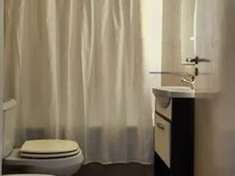 MONOAMBIENTE EN VENTA AL FRENTE CON BALCON