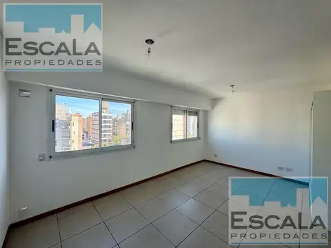 Departamento en Alquiler en Martin, $ 300.000