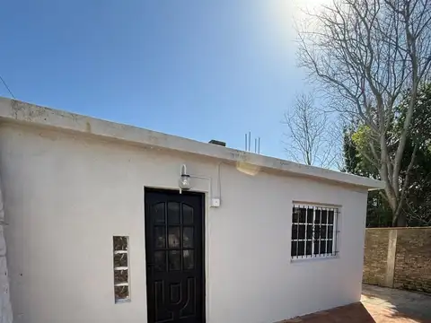 Departamento en alquiler c/ cochera en Temperley