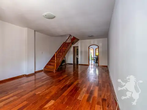 Casa en Venta en Coghlan, USD 380.000