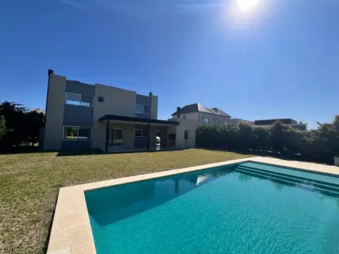 ALQUILO CASA PUERTOS BARRIO VISTAS 4 DORM. PILETA