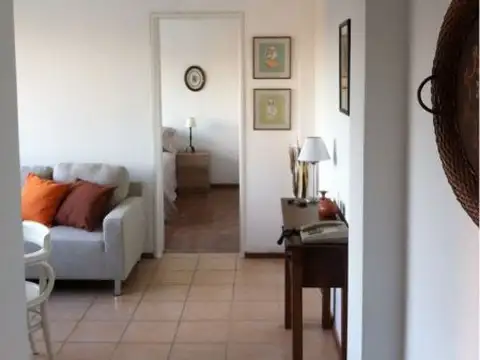 Apartamento de un dormitorio en Roosevelt.