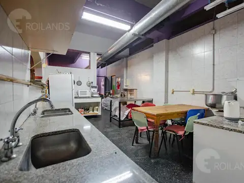 Local en Venta en Coghlan, USD 160.000