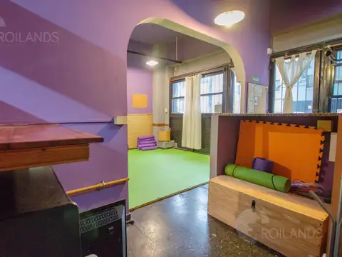 Local en Venta en Coghlan, USD 160.000