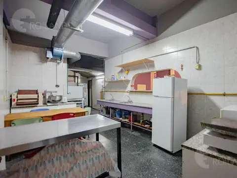 Local en Venta 58 años