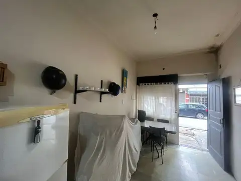 Depto Tipo Casa en Venta de 2 ambientes