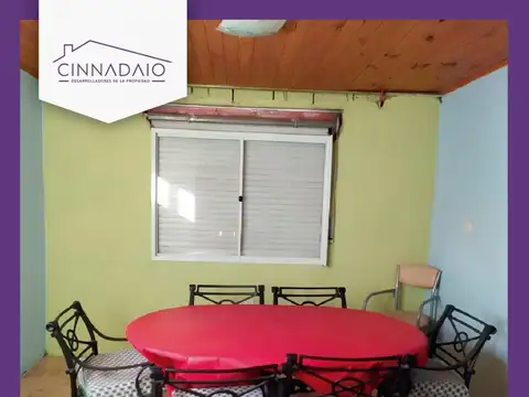Casa 2 ambientes con 1 baño