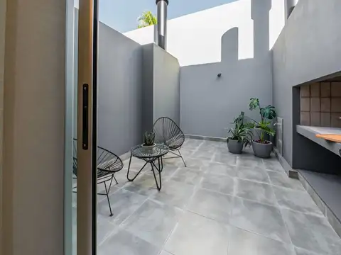 Depto Tipo Casa en Venta en Nuestra Señora De Lourdes, USD 196.000