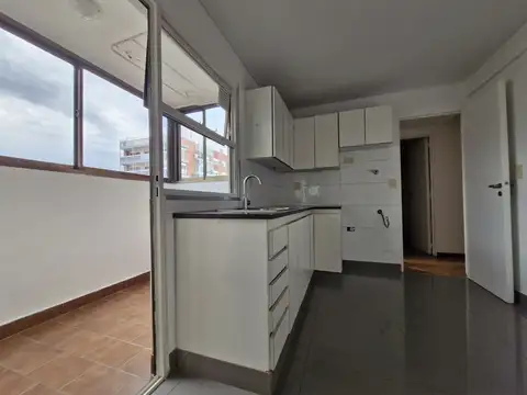 Departamento en Alquiler con 1 cocheras