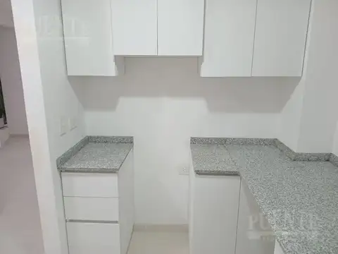 Departamento en Venta en Casuarinas, USD 65.000