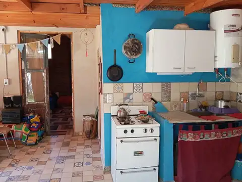 CASA BRANDSEN BARRIO LAS ACACIAS AMPLIO TERRENO