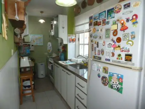 Casa 3 Ambientes a Metros de Plaza Pereyra