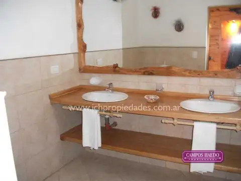 CTH09 COMPLEJO DE CABAÑAS CAMINO AL PUERTO - V. LA ANGOSTURA