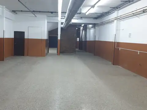 Galpon en Venta 48  mts Fondo
