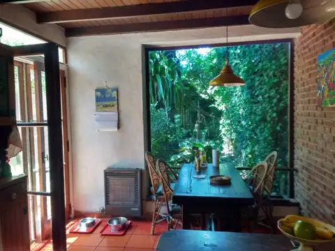 Casa en Venta en Vicente Lopez Vias / Maipu, USD 650.000