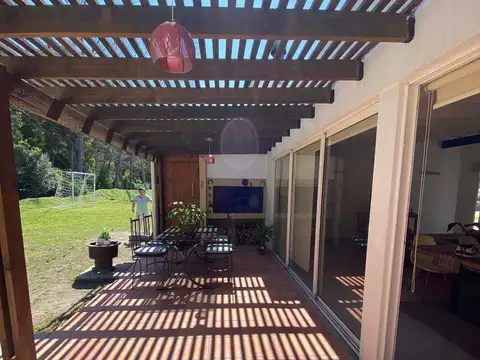 Avenida Antonio Lussich, Barrio Privado VERDE MORA