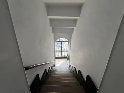 Depto Tipo Casa en Venta de 7 ambientes