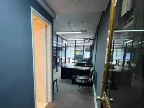 Oficina 4 ambientes con 1 baño