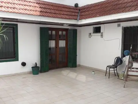 Depto Tipo Casa en Venta de 4 ambientes