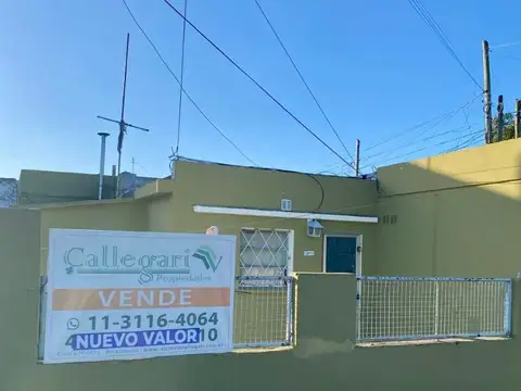 Casa en venta con 3 locales en Berazategui. Ideal para inversión