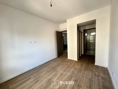 Av Cabildo  al 4600 4600