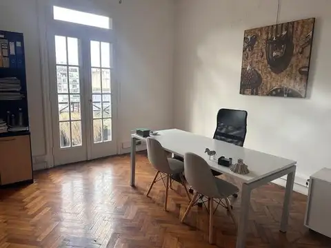 Oficina en excelente estado, oportunidad.