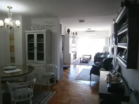 Av. Mitre 2300, Piso 3