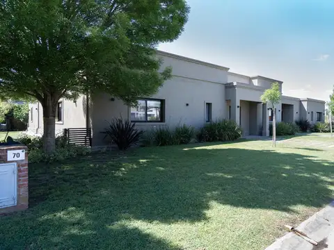 Colectora Autopista Ezeiza-Cañuelas km 42