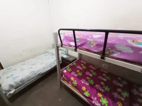 CASA 3 AMBIENTES VENTA VILLA TESEI HURLINGHAM