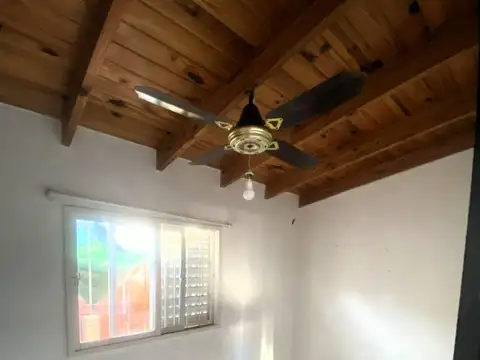 Virasoro 1762 , Piso 01