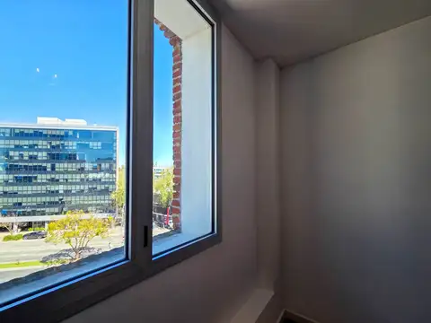 OFICINA AMOBLADA + COCHERA EN ALQUILER UBICADA EN CIUDAD RIBERA PUERTO NORTE