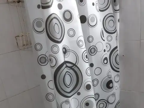 Depto Tipo Casa en Venta 50 años