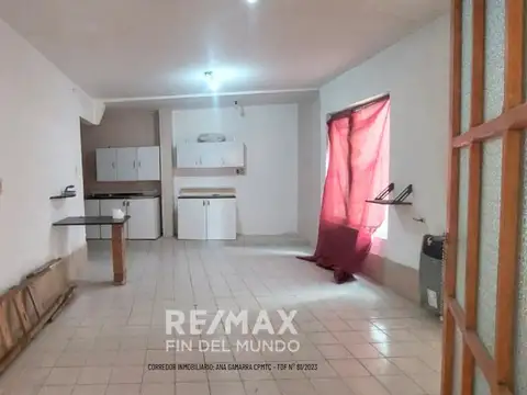 Casa 10 ambientes con 4 baños