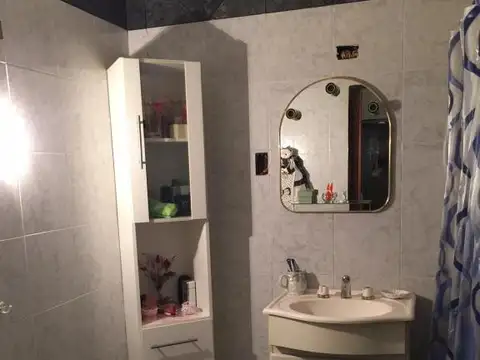 Calle 33 Orientales, N° 2645, Glew, Alte Brown