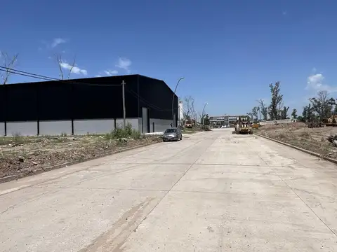 Galpon en Venta 38  mts Fondo