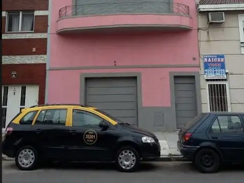 Casa - Venta - Argentina, Capital Federal - Moreto  189