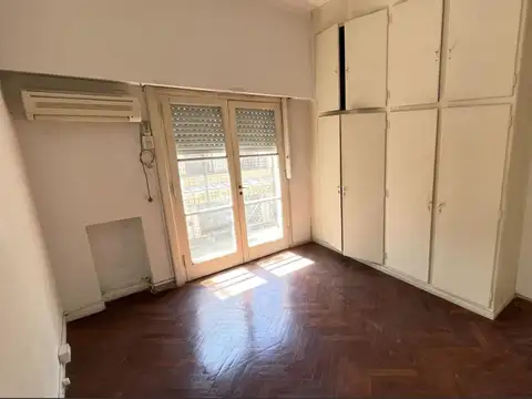 Departamento 2 ambientes en alquiler en Tacuari al 1400 Constitucion