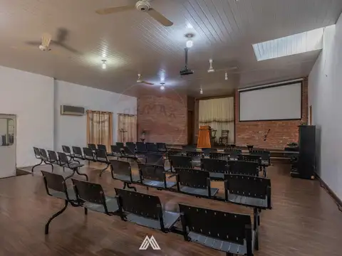 Camino Tomkinson 2200